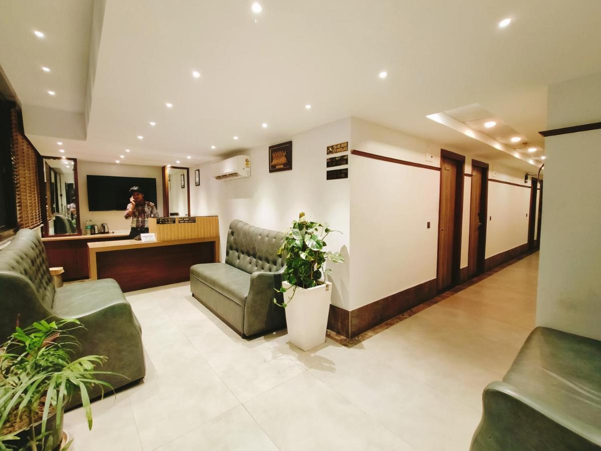 Aura Rooms Dehradun Exterior photo
